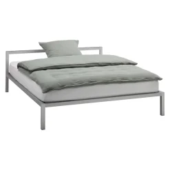 Bett Aluminium Bed