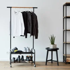 Kleiderständer Store