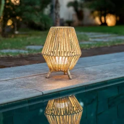 Outdoor Tischleuchte Sisine